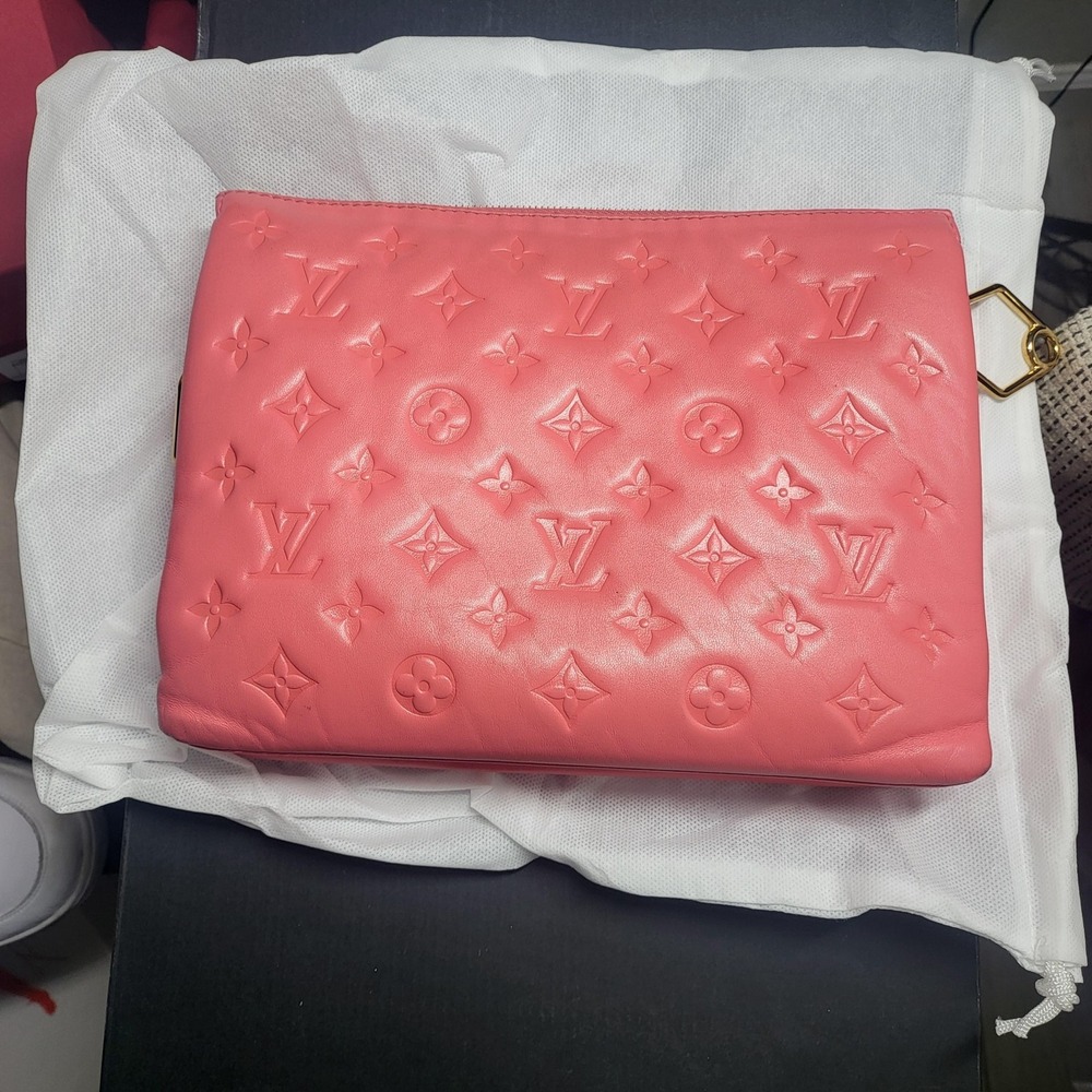 Louis Vuitton Coussin PM Crossbody Bag Womens Medium Pink Monogram Chain Strap